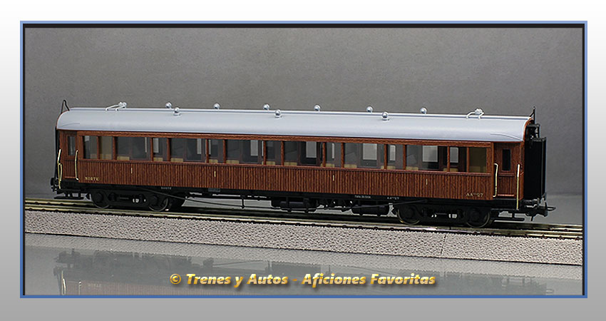 Coche pasajeros madera Largo Recorrido AAfhv-27 - Norte